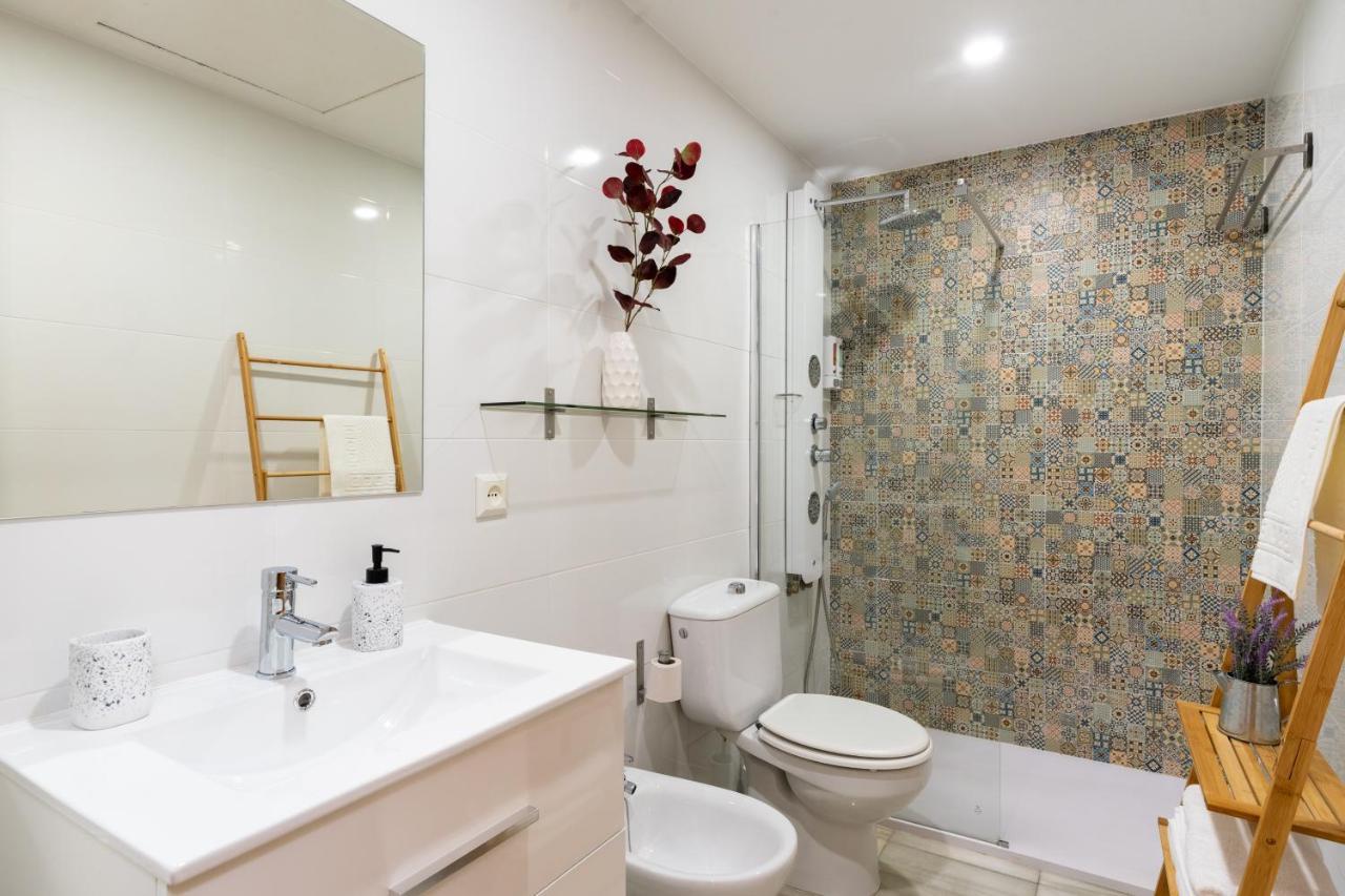 Apartamento Con Garaje, Centro De Sevilla Kültér fotó