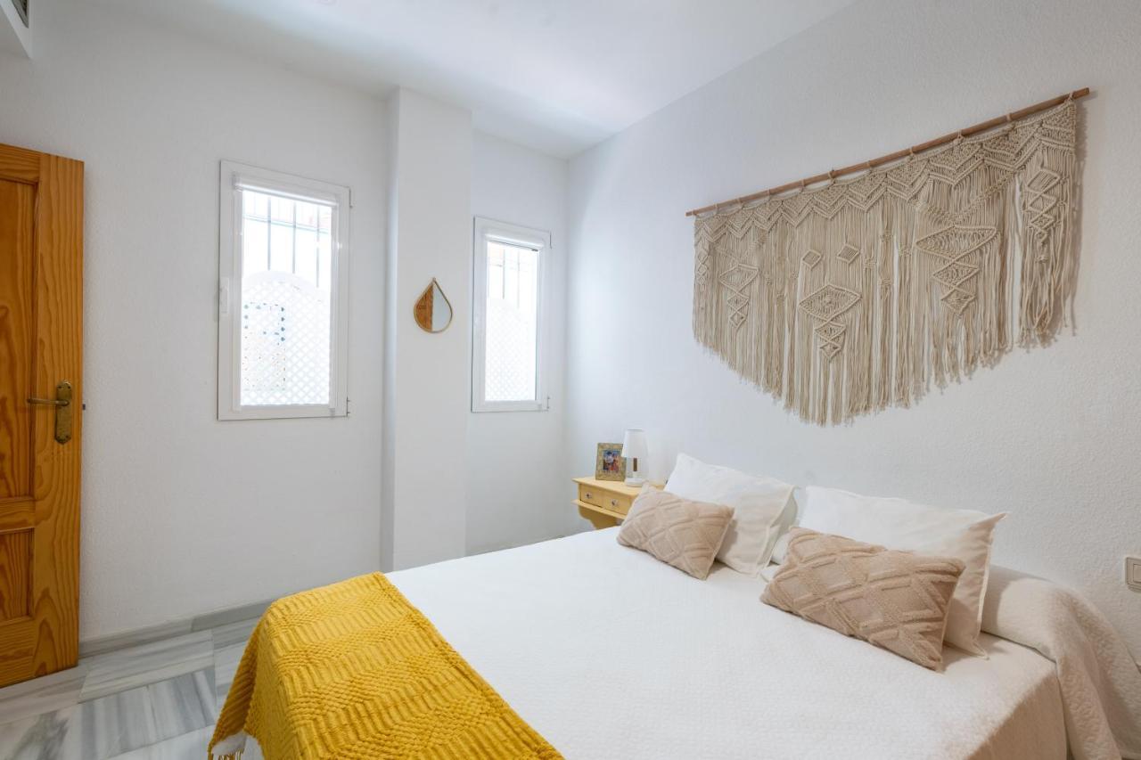 Apartamento Con Garaje, Centro De Sevilla Kültér fotó